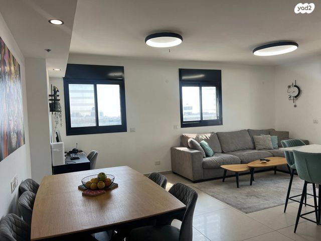 דירה, הכרמל, נאות שז"ר, יבנה