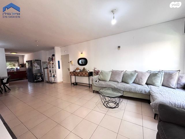 דירת גן, תכלת, אבני חן, מודיעין מכבים רעות