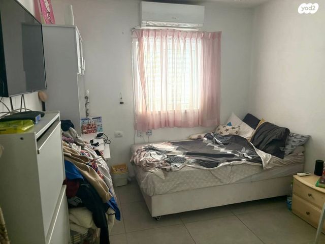 דירה, הדרור, נאות בן גוריון, יבנה