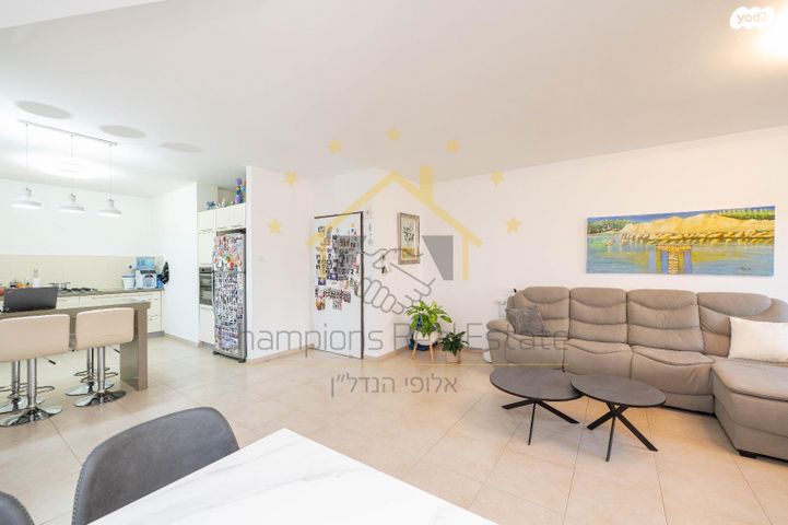 דירה, שבט, קרית השרון, נתניה