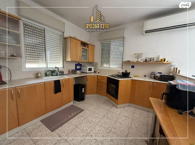 גג/ פנטהאוז, מעלה אדומים