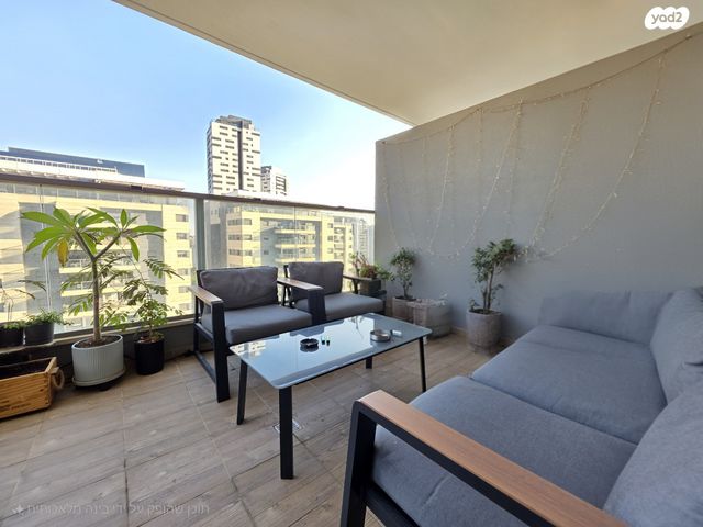 דירה, כרמי גת, קרית גת