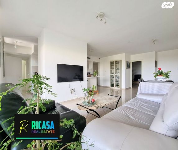 דירה, קרית ויצמן, רעננה