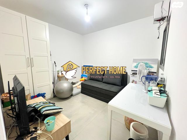 דירה, אהבת אדם, שרונה, כפר יונה