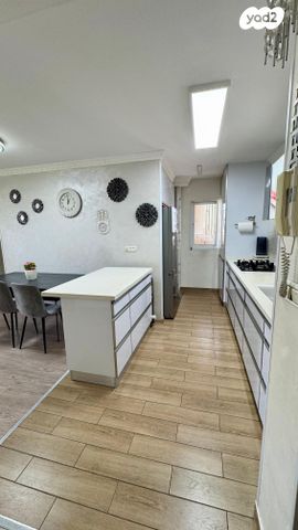 דירה, אבא אחימאיר, קרית מנחם בגין, רמלה