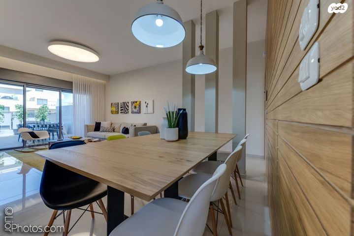 דופלקס, כפר סבא