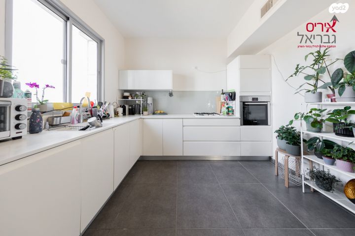 דירה, מתחם 1200, הוד השרון