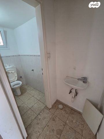 דירת גן, בעל שם טוב, מרכז העיר, קרית אתא