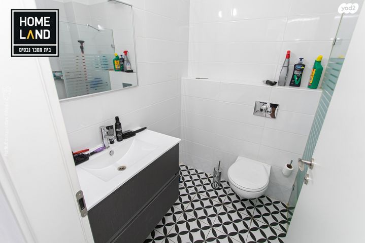 דירה, אחד העם 6, חיפה