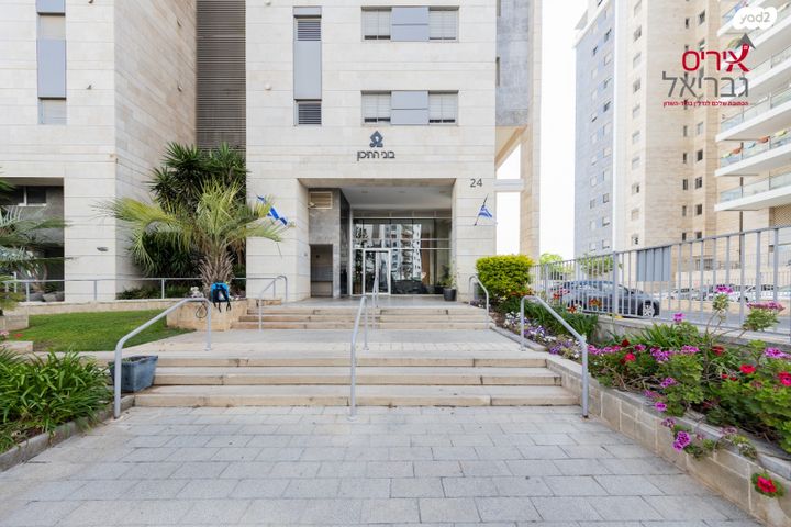 דירה, מתחם 1200, הוד השרון