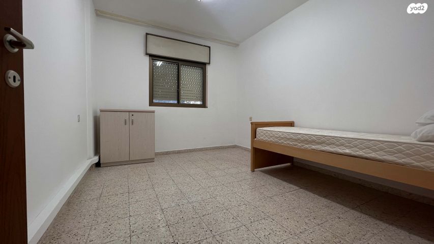 דירה, הרותם, יצחק רבין, מעלות תרשיחא