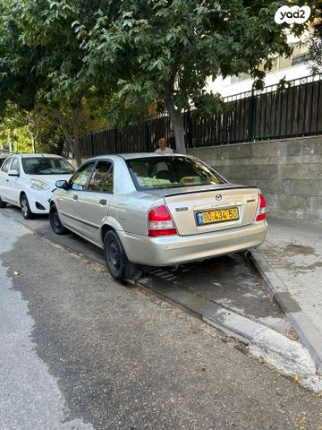 מודעת רכב מאזדה 323