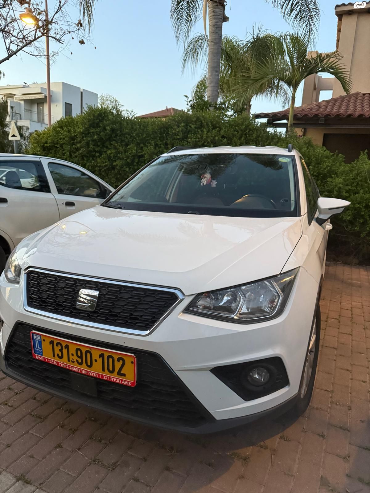 מודעת רכב סיאט ארונה