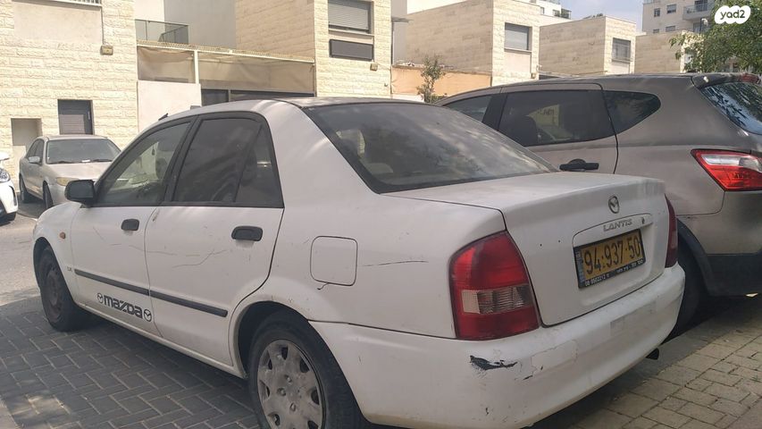 מודעת רכב מאזדה 323
