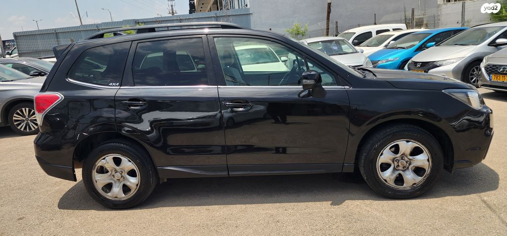 סובארו פורסטר