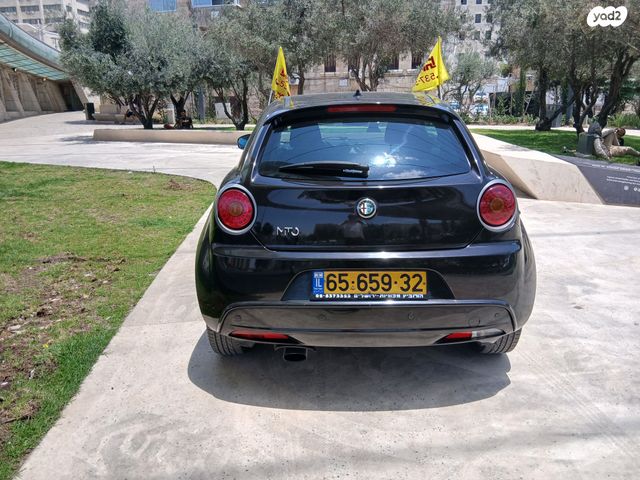 אלפא רומיאו מיטו