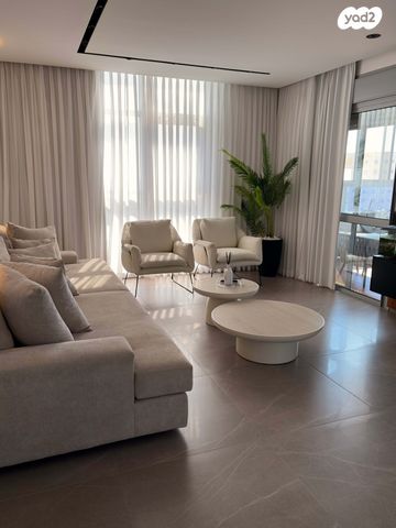 יוסף בורג 90