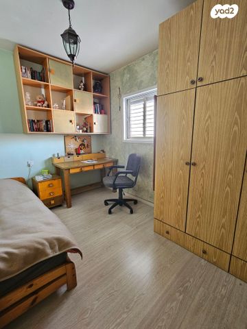 בית פרטי/ קוטג', הארזים 20, גבעת שרת, בית שמש