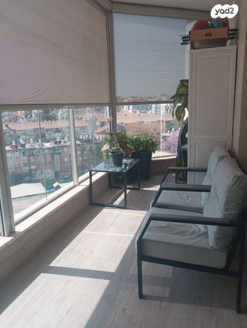 דירה, זאב אורלוב, לב המושבה / מרכז העיר, פתח תקווה