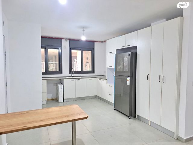 דירת גן, תל חי, נווה דוד רמז, רעננה