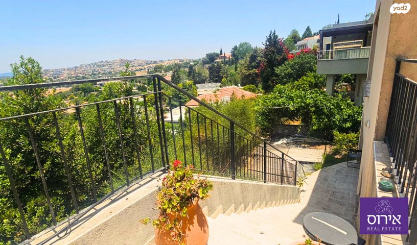 בית פרטי/ קוטג', כפר ורדים