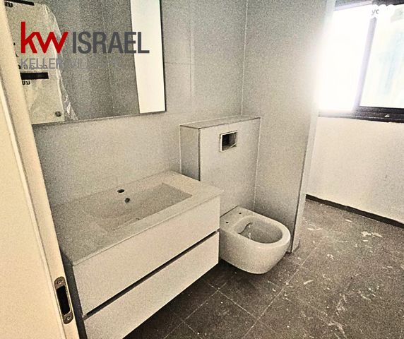 דירה, רקפת 8, הפרחים, חריש