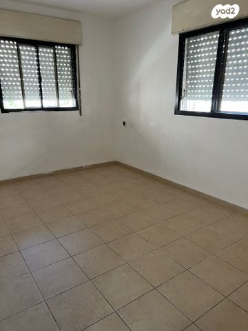 בית פרטי/ קוטג', שדרות קק"ל, מוצקין הותיקה, קרית מוצקין