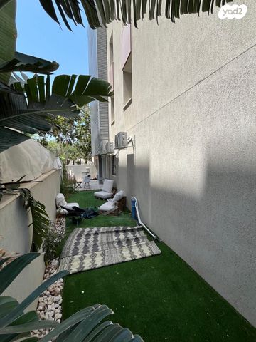 דירת גן, קמינסקה 24, קרית שלום, תל אביב יפו