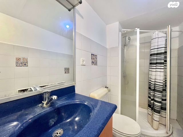 דו משפחתי, הרב יוסף חיים שרים, רמת שרת, ירושלים