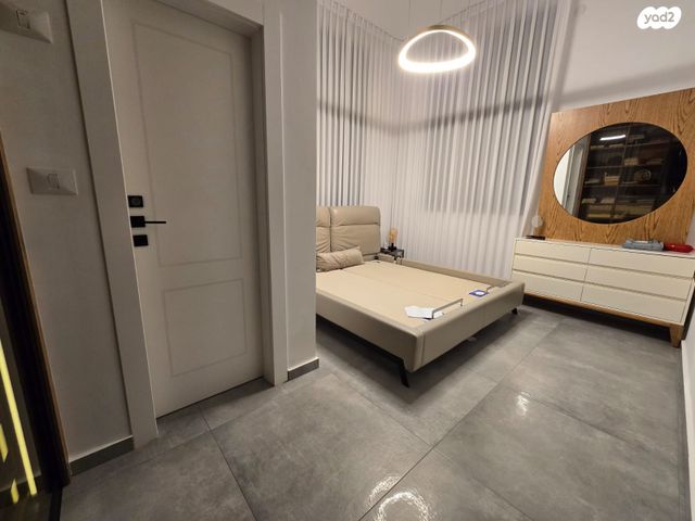 גג/ פנטהאוז, יעקב דורי, נאות שמיר, רמלה