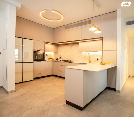 דירה, יוסף בורג 8, קרית הלאום, ירושלים