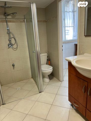 בית פרטי/ קוטג', שדרות קק"ל, מוצקין הותיקה, קרית מוצקין