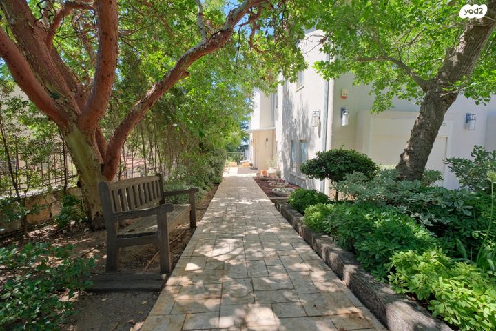 בית פרטי/ קוטג', משעול הנרקיס, כפר ורדים