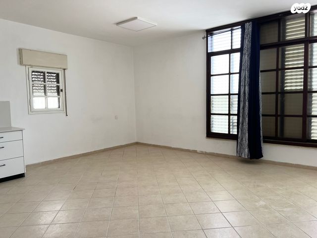 בית פרטי/ קוטג', שדרות קק"ל, מוצקין הותיקה, קרית מוצקין