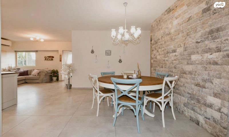 דירה, בר כוכבא, הרצליה