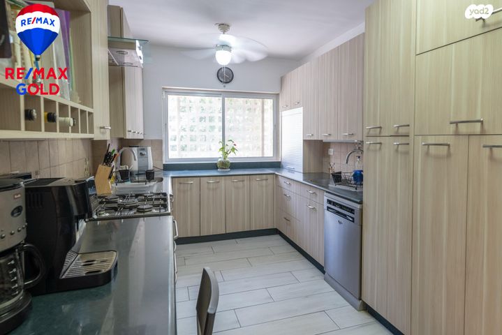 דירת גן, שדרות יצחק רבין, משואה, מודיעין מכבים רעות