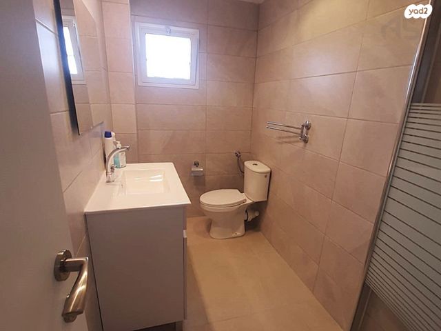 דירה, אלפרד רוסי, שכונה ד', באר שבע