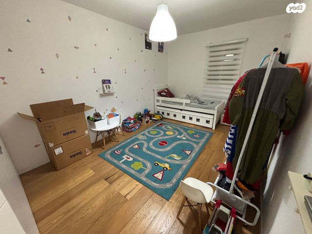 דו משפחתי, אברהם קופלמן, נווה עוז, פתח תקווה