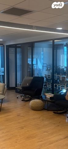 משרדים, הרצליה