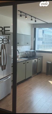 משרדים, הרצליה