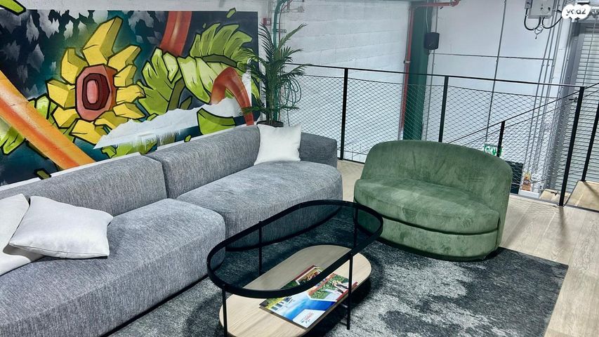 מבני תעשיה, חולון