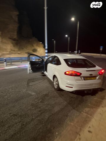 מודעת רכב פורד מונדאו