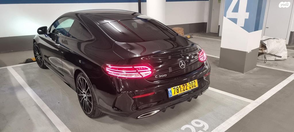 מודעת רכב מרצדס-בנץ C-class