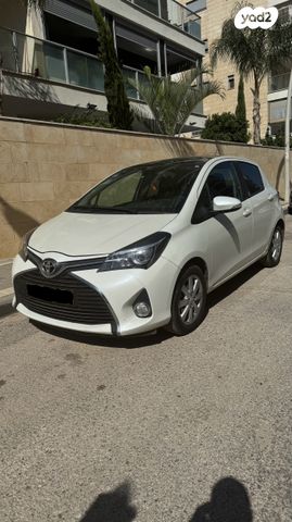 מודעת רכב טויוטה יאריס