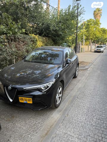 מודעת רכב אלפא רומיאו סטלביו