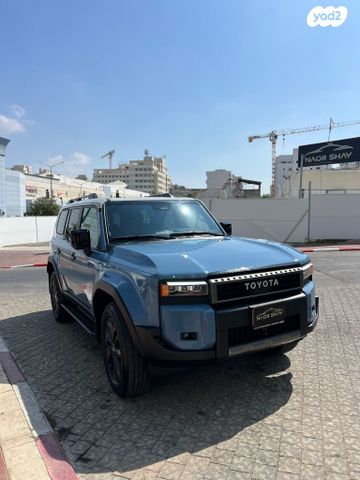 טויוטה לנד קרוזר