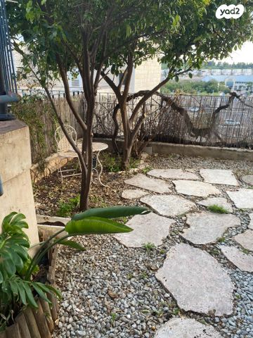 דירת גן, כליל החורש 34, הנחלים, מודיעין מכבים רעות