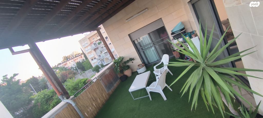 גג/ פנטהאוז, מסריק 31, עמידר, נהריה