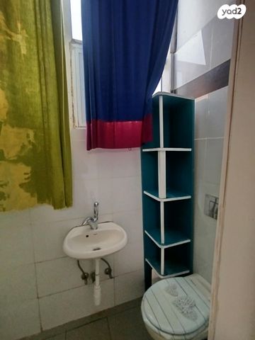 סטודיו/ לופט, השיטה 4, כפר אדומים