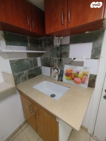 סטודיו/ לופט, השיטה 4, כפר אדומים